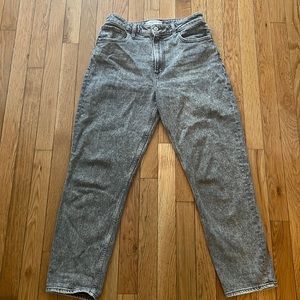 Abercrombie and Fitch Curve Love High Rise Mom Jean